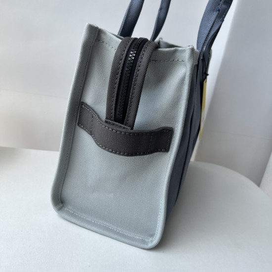 MJ Tote Full leather size: 41 * 34 * 15cm $140 Full leather medium size: 33 * 28 * 13cm $120 Full leather small size: 26 × 20 × 13cm $100 Fabric Large Size: 41 * 34 * 15cm $100 Medium size of fabric: 33 * 28 * 13cm $90 Fabric small size: 26 × 20 × 13cm $8