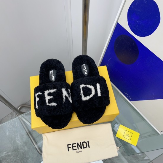 Fendi Shoes Top Quality
