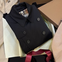 Burberry coat
uk4，6，8，10，12