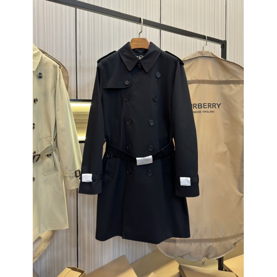 Burberry coat
uk4，6，8，10，12