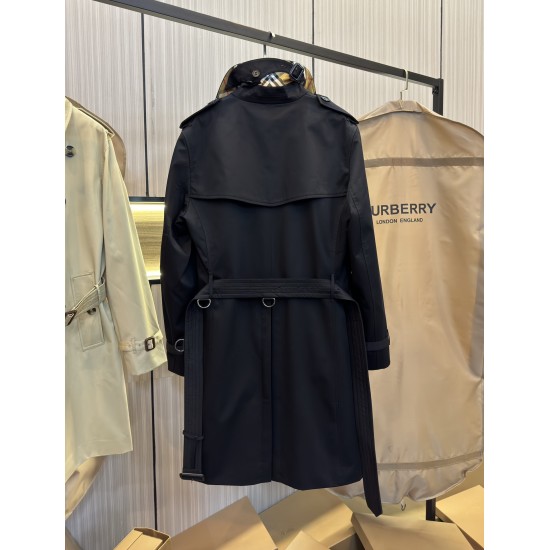 Burberry coat
uk4，6，8，10，12