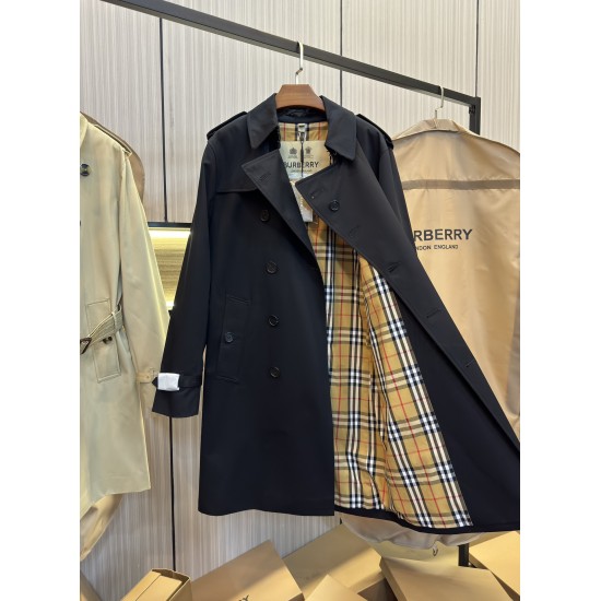 Burberry coat
uk4，6，8，10，12
