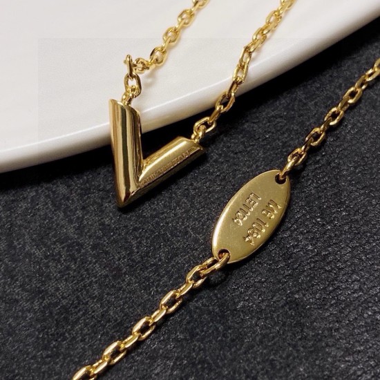 LV Jewelry Necklace