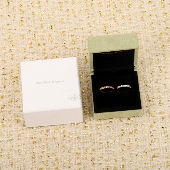 Van Cleef Jewelry Ring