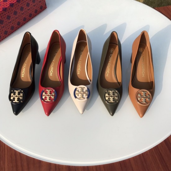 Tory Burch Shoes High Quality
Nude shoes
