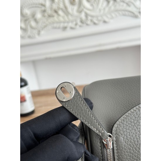 Hermes Bags Top Quality lindy琳迪
19cm $240