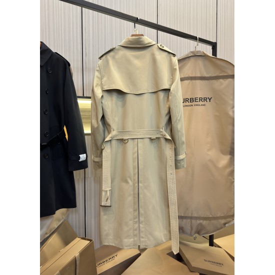 Burberry coat
uk4，6，8，10，12