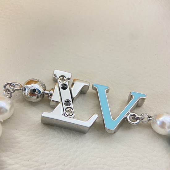 LV Jewelry High Quality