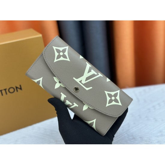 LV Bags High Quality Flip Wallet
