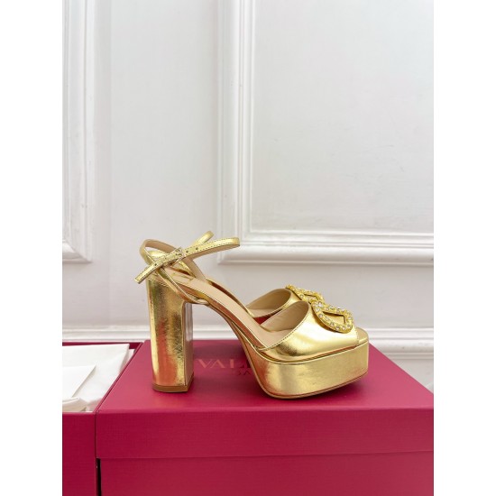 Valentino Shoes Top Quality