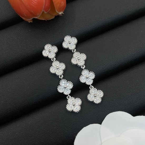 Van Cleef Jewelry High Quality