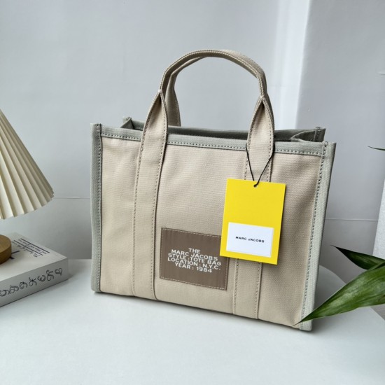 MJ Tote Full leather size: 41 * 34 * 15cm $140 Full leather medium size: 33 * 28 * 13cm $120 Full leather small size: 26 × 20 × 13cm $100 Fabric Large Size: 41 * 34 * 15cm $100 Medium size of fabric: 33 * 28 * 13cm $90 Fabric small size: 26 × 20 × 13cm $8