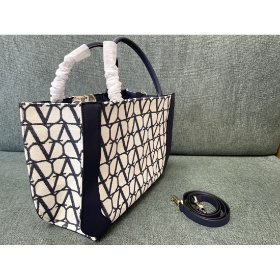 Valentino Bags Top Quality
35/25/17cm