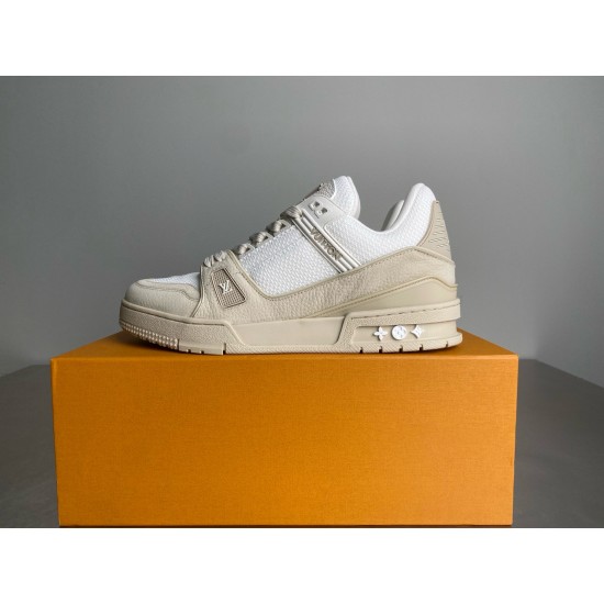 LV Shoes Top Quality
women 35-40 

men 39-45