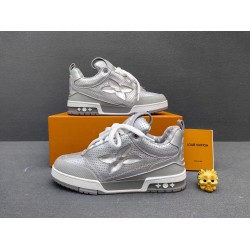 LV Shoes Top Quality
women 35-40 

men 39-45