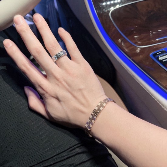 LV Jewelry Ring
