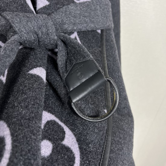 LV Coat