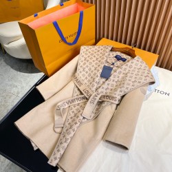 LV Coat