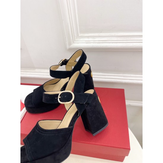 Valentino Shoes Top Quality