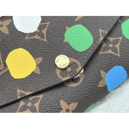 LV Bags High Quality Flip Wallet
