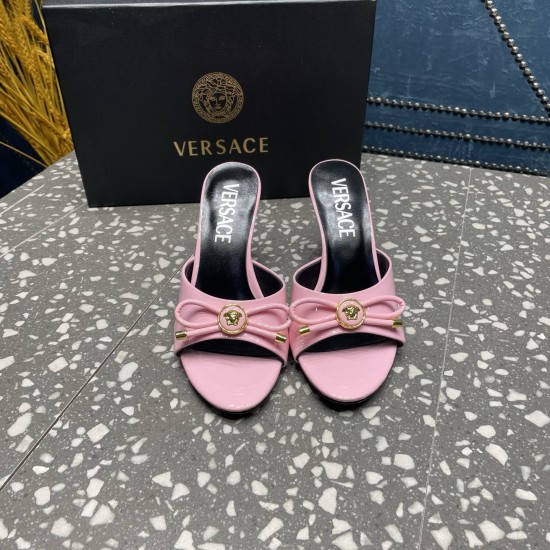 Versace Shoes Fashion shoes
 Top Quality