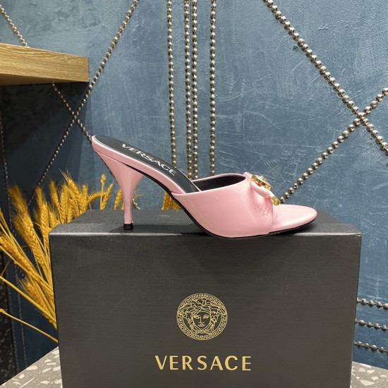 Versace Shoes Fashion shoes
 Top Quality