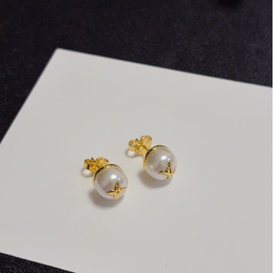 LV Jewelry Earrings