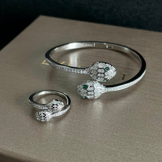 Bvlgari Jewelry Ring
