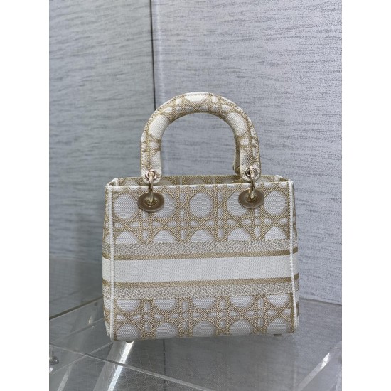 Dior Bags Top Quality
Five Grid