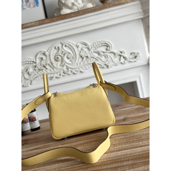 Hermes Bags Top Quality lindy琳迪
19cm $240