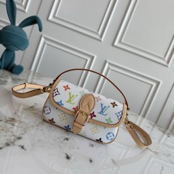 LV Bags Top Quality NANO DIANE
19*10.5*6