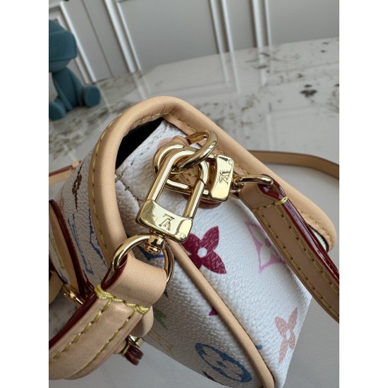 LV Bags Top Quality NANO DIANE
19*10.5*6