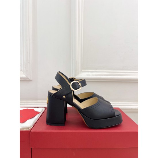 Valentino Shoes Top Quality