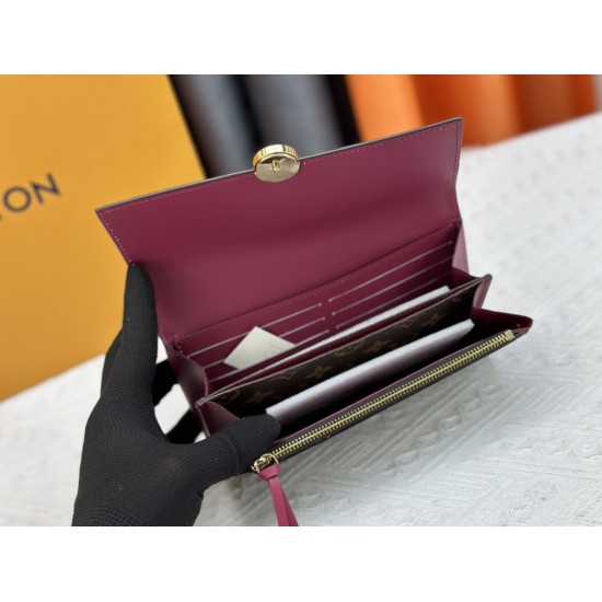 LV Bags High Quality Flip Wallet
