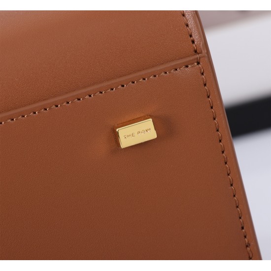 The Row Bags Top Quality
Small:26.20.18
Big:38.26.23