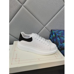 McQueen Shoes High Quality
women 35-40 

men 39-44