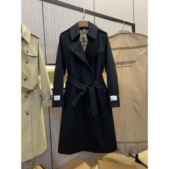 Burberry coat
uk4，6，8，10，12