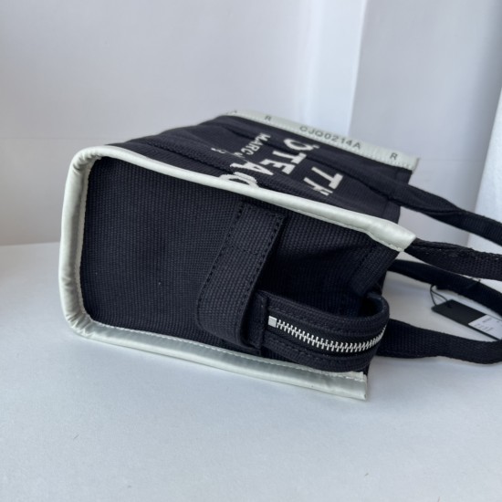 MJ Tote Full leather size: 41 * 34 * 15cm $140 Full leather medium size: 33 * 28 * 13cm $120 Full leather small size: 26 × 20 × 13cm $100 Fabric Large Size: 41 * 34 * 15cm $100 Medium size of fabric: 33 * 28 * 13cm $90 Fabric small size: 26 × 20 × 13cm $8