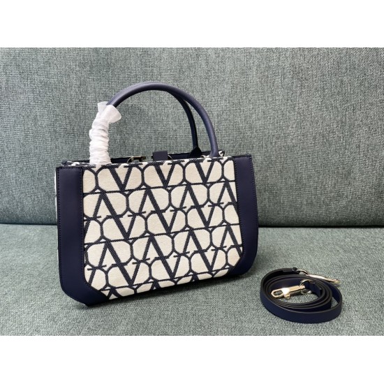 Valentino Bags Top Quality
35/25/17cm