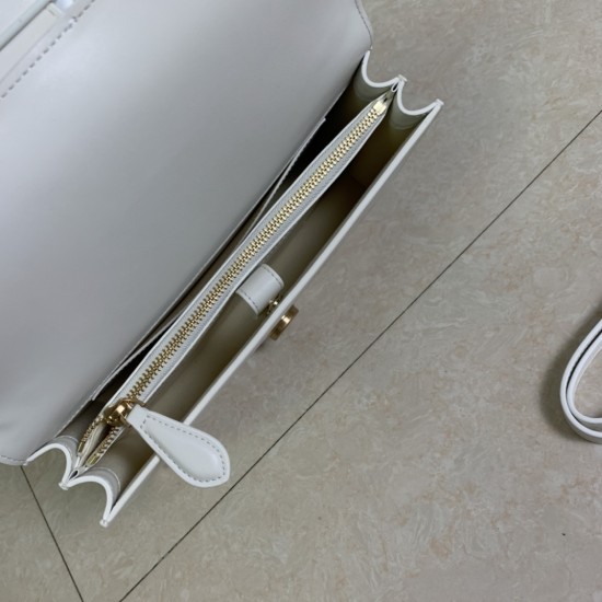 Pinko Bags Top Quality
27*17*8cm