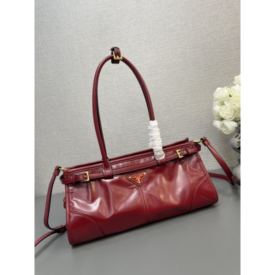 Prada Bags Top Quality
32x15.5x12cm