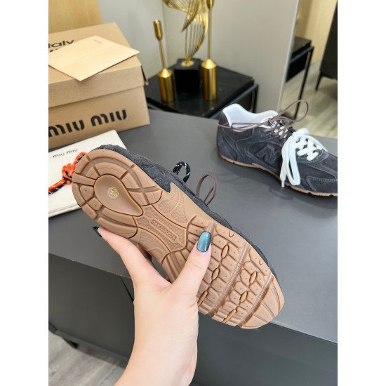 MiuMiu Shoes Top Quality