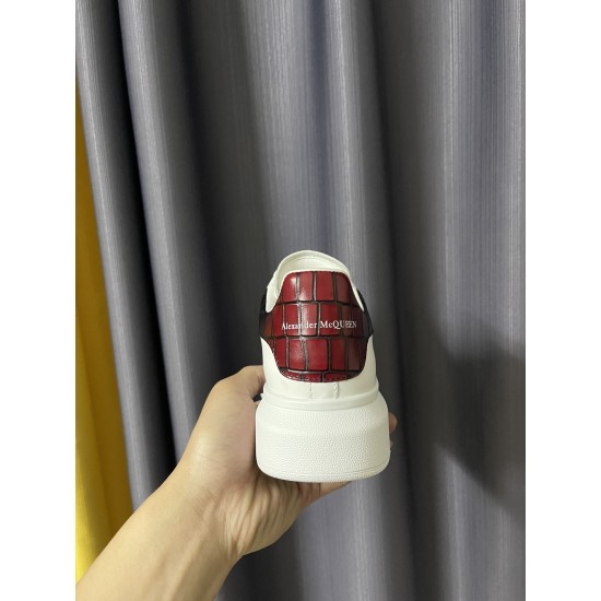 McQueen Shoes
 Top Quality
