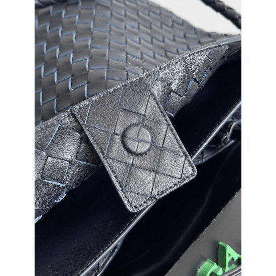 BV Bags Top Quality ANDIAMO 743575