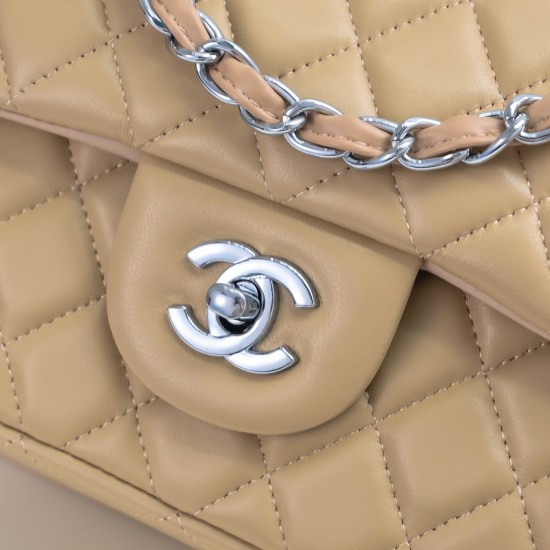 Chanel 1112