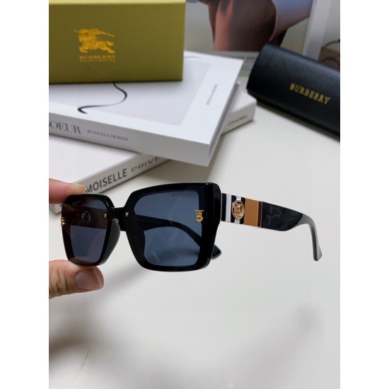 Burberry Glasses