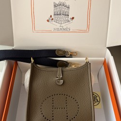 Hermes Bags Top Quality Evelyne 17cm
