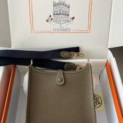 Hermes Bags Top Quality Evelyne 17cm
