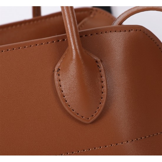 The Row Bags Top Quality
Small:26.20.18
Big:38.26.23