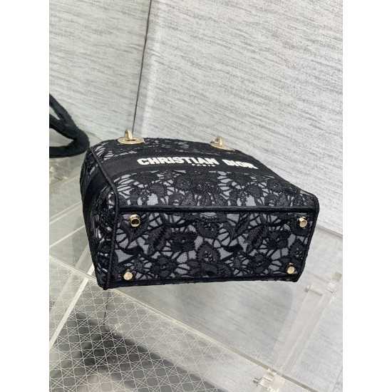 Dior Bags Top Quality
Five Grid